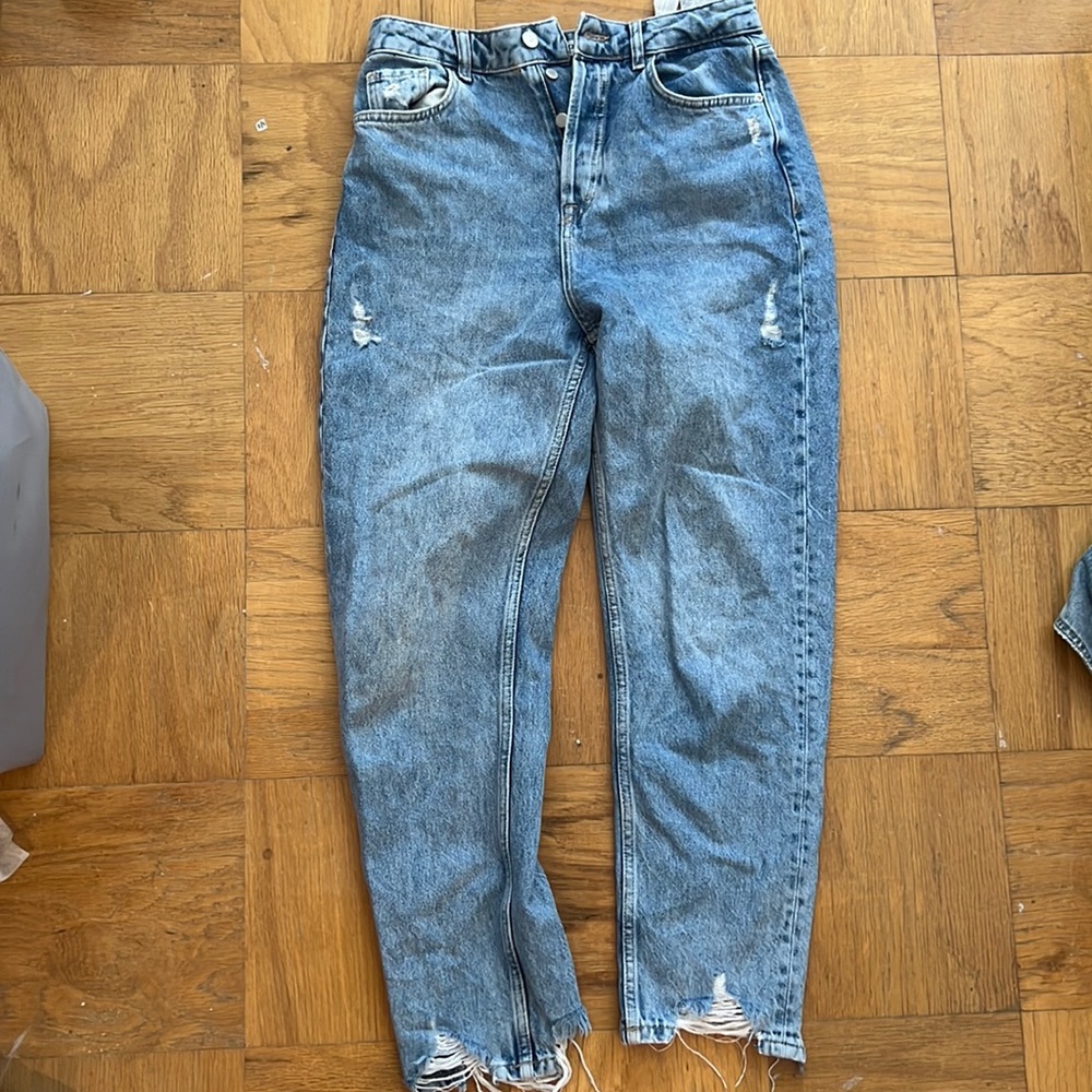 ZARA Mom Jeans Distressed